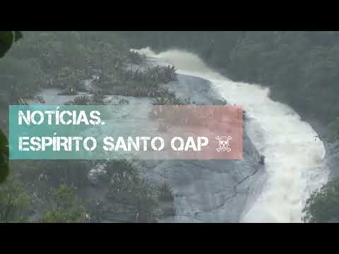 ITARANA-ES Veja essas imagens da água descendo da montanha em Alto JatibocasParece até uma cachoeira