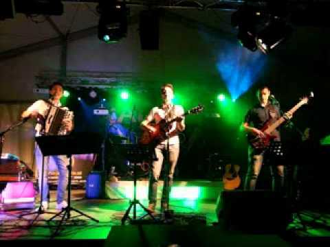 SKUPINA BOJSI -  "Nocoj je druga rekla mi"