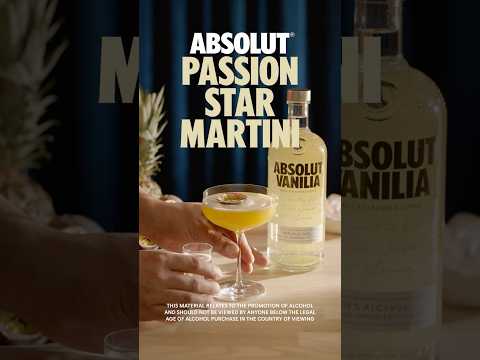 How to make an Absolut Passionstar Martini in 17 seconds! #cocktail #recipe #absolut