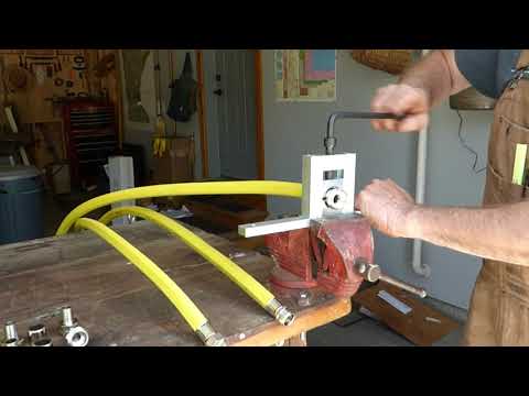 FARM SHOW  - Do-It-Yourself Commercial Hose