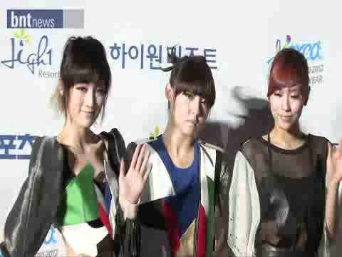 110120 miss A @ High 1 Seoul Music Awards Red Carpet (2)