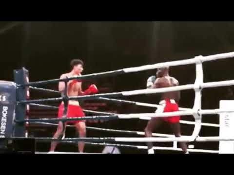 Djibril Grizzly Bellator Kickboxing  helicopter