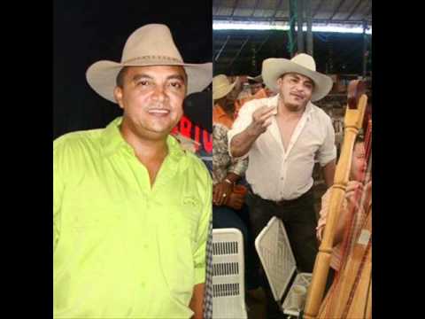 Jorge Guerrero Y Alexander Tiapa. El Papelon Del Chaparro - Pa Las Mujeres