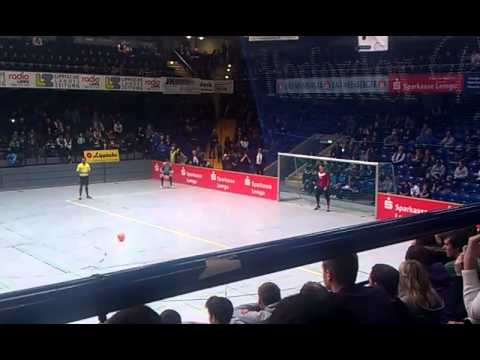 9-Meterschiessen Finale A-Jugend Masters 2012 Lemgo - Mainz 05 vs. Hansa Rostock