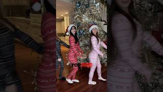 Winter Wonderland / Here Comes Santa Claus (From &quot;Pitch Perfect 2&quot; Soundtrack) by Snoop Dogg &amp; Anna