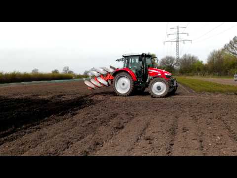 MF 5600 (5609) mit Kuhn 3 Schar Pflug