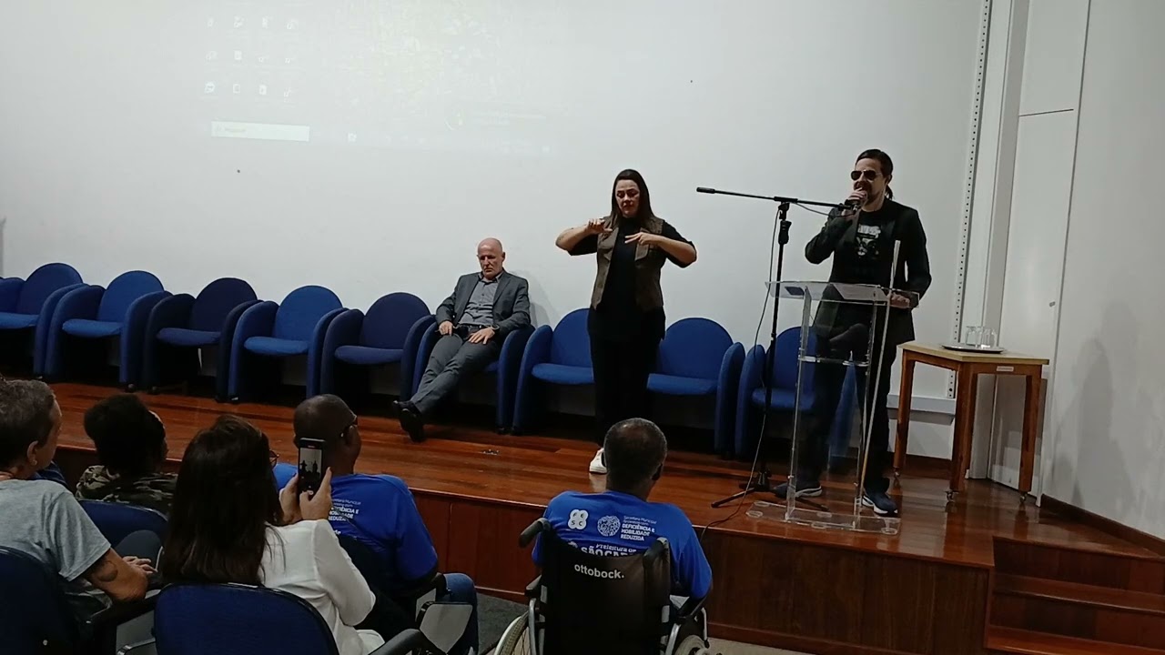 NÃO É NORMAL ter Deficiência?