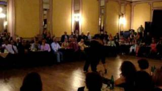 PUCHU  & YUYU (YUYÚ HERRERA  BAILA CON  EL PUCHU  EN NIÑO BIEN)