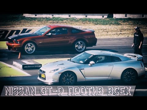 Nissan GTR и Niva вышли в финал против Ferrari. Драг-рейсинг