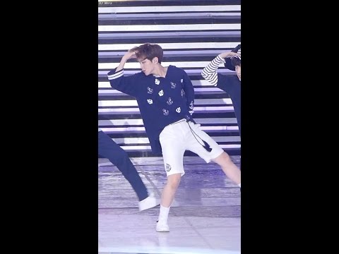 160604 세븐틴 (SEVENTEEN) 예쁘다 (Pretty U) [호시] Hoshi 직캠 Fancam (상암) by Mera