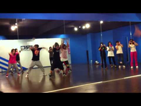 20110920 HRC Girl Style - Apple