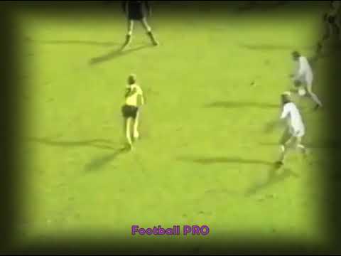 ECC 1981-82. Round of 16. KB København - FC Universitatea Craiova. Highlights.