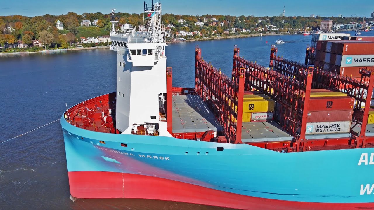 AMAZING 4K SHIPSPOTTING 2024 AT HAMBURG PORT WITH NEW SHIPS ALEXANDRA MAERSK AND MAERSK EL PALOMAR