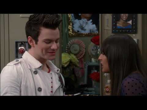 Glee - Kurt Tells Rachel About Chandler 3x17