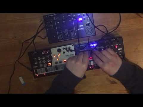 Korg Volca nuBass: the ultimate experience.