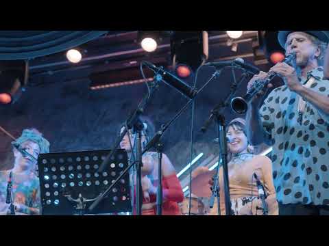 The Klezmatics "Man in a Hat" live in Sony Hall, New York (featuring La Manga)