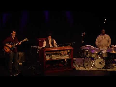 Dr.Lonnie Smith Trio - My Favorite Things