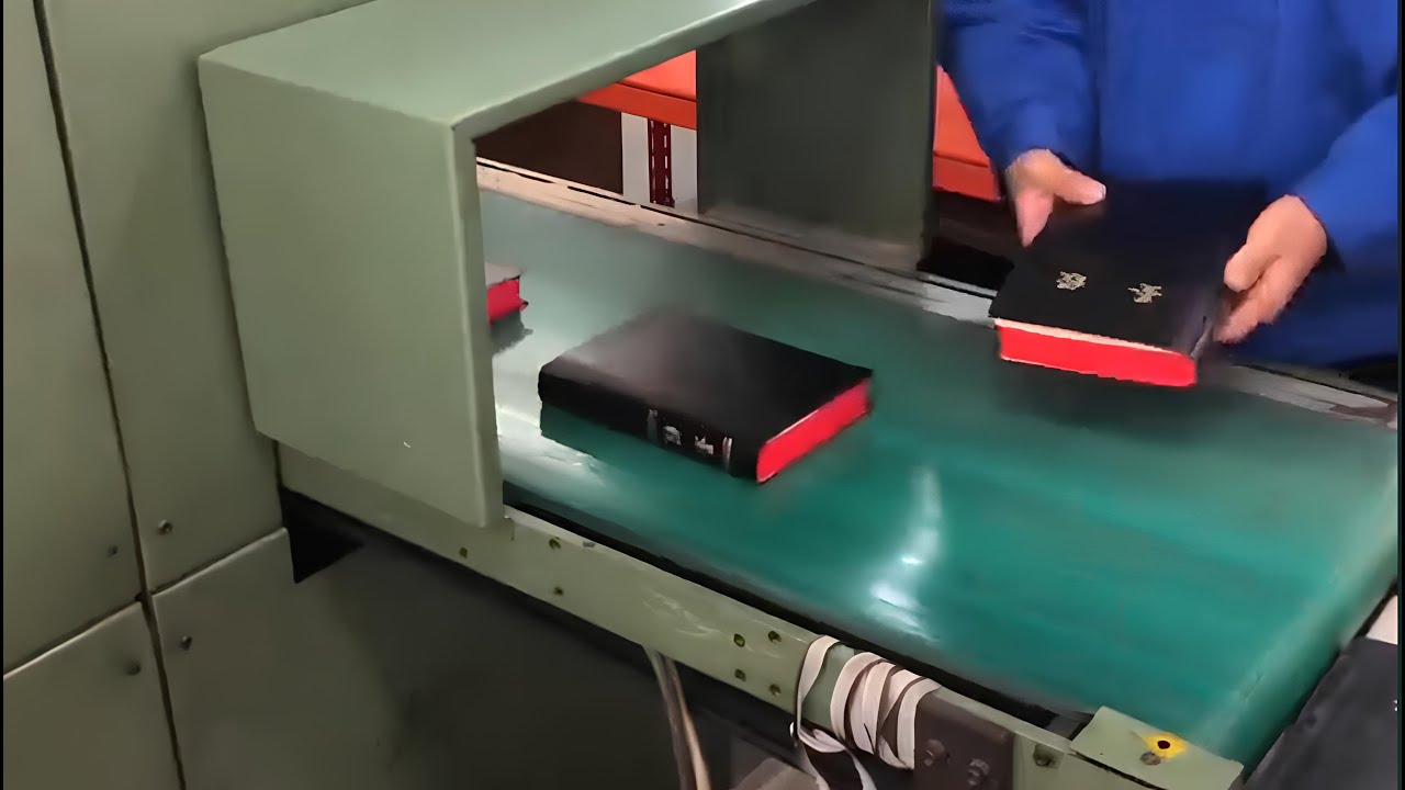 Como é Fabricada a Bíblia.