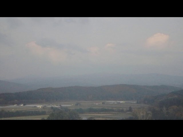 大雪山連峰（東川国際文化福祉専門学校・北工学園から）