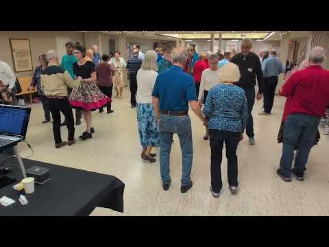 Mike Hogan calling at  Singles & Doubles in St. Louis, MO 11/22/25.