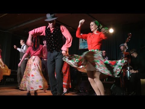 Tintér Gabriella koncert - Corvinus Közgáz Néptáncegyüttes