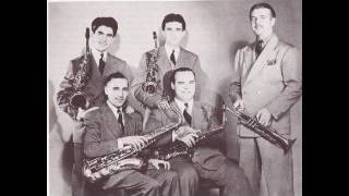 &quot;Caravan&quot; (1937) Bunny Berigan