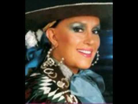 "La Cantadora"  Lucha Villa