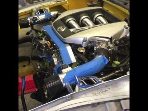 VQ37VHR Nismo motor GTR intake in Datsun Z. Todaro Racing