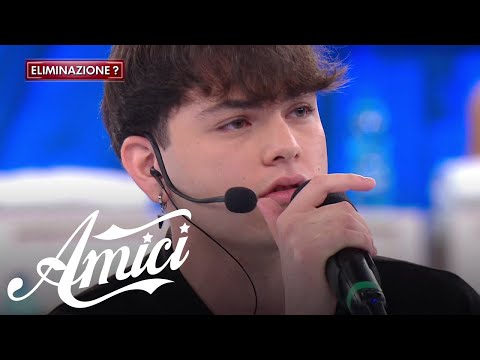 Amici 23 - Petit - Abbracciame