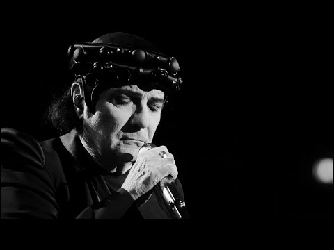 Video thumbnail for Silenzio, che lo sguardo tuo parla per te (Sorry Seems to Be the Hardest World)