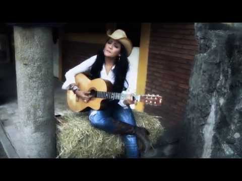 Tan Solo Una Aventura - Rossina Silva (Video Oficial 2014)