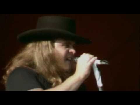 download lagu mp3 mp4 Lynyrd Skynyrd Whiskey Rock A Roller Live, download lagu Lynyrd Skynyrd Whiskey Rock A Roller Live gratis, unduh video klip Lynyrd Skynyrd Whiskey Rock A Roller Live