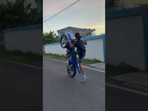 Abusing that 1rst gear 😬💥🔊 #yz #2strokeengine #yz125 #yz85 #yz450 #explore