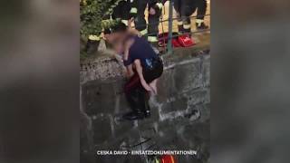Tre bambini rimangono bloccati nel fiume: salvati dai soccorsi