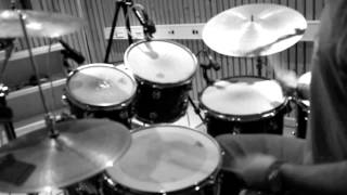 Pendulum - Girl In The Fire (Morten Hoyer Drum Cover)