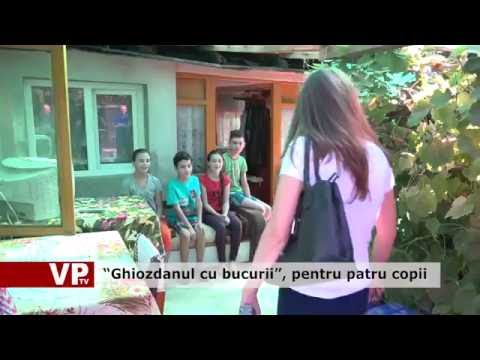 “Ghiozdanul cu bucurii”, pentru patru copii