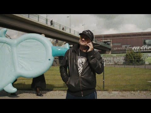 KidnapMusic and Acht Eimer Hühnerherzen