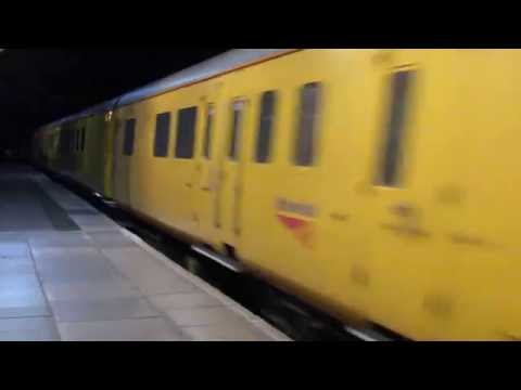 EP 37608 T'N'T DRS 37069 1Q05 07/09/16 Frome with a 2 tone horn