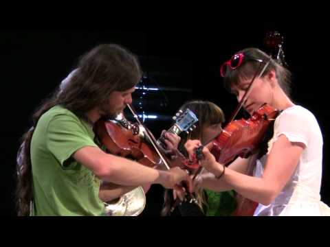 Tashina & Tristan Clarridge ~ 2012 National Oldtime Fiddlers Contest ~ Twin Fiddles