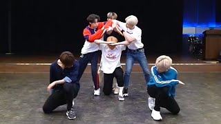 Download lagu [ONEUS - TO BE OR NOT TO BE] dance practice mirrored mp3