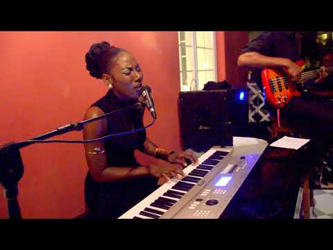 Kosecha Kantando - Æmy • Avila Beach Hotel Curacao