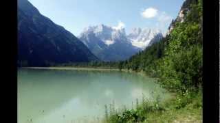 preview picture of video 'One-day bicycle trip from Cortina d'Ampezzo to Austria'