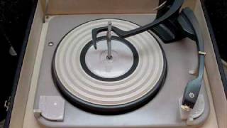 Lonesome Traveler - The Weavers (1950)