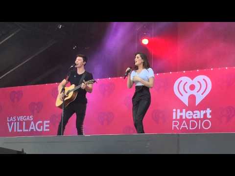 download lagu mp3 mp4 Hailee Steinfeld Shawn Mendes Live, download lagu Hailee Steinfeld Shawn Mendes Live gratis, unduh video klip Hailee Steinfeld Shawn Mendes Live