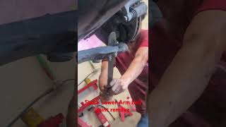 Easy way to remove Stuck lower Arm ball joint #shortvideo #fypシ #views #usa #viralvideo