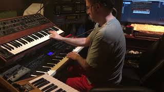 Video thumbnail for U-He Repro 5 vs Prophet 5 by PawelBlaszczak_Composer