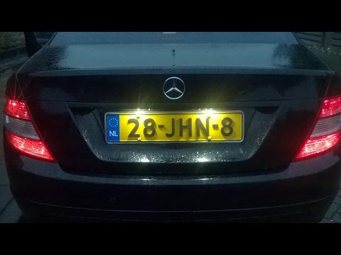 Install LED License Plate Bulbs Mercedes W204 C-Class (Kenteken verlichting)