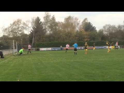Tooooor ! Sven Schmidt trifft per Elfmeter beim Heimspiel der 2.Herren gegen Laatzen