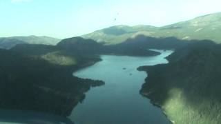 preview picture of video 'Landing at Tieton State Airport on Rimrock lake'