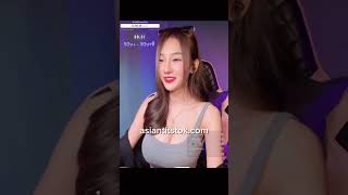 Download lagu Beautiful Tiktok Livestreamer - woranachi khaw18 khaw003 khunkhaw00 khxxna 😻- 3 mp3
